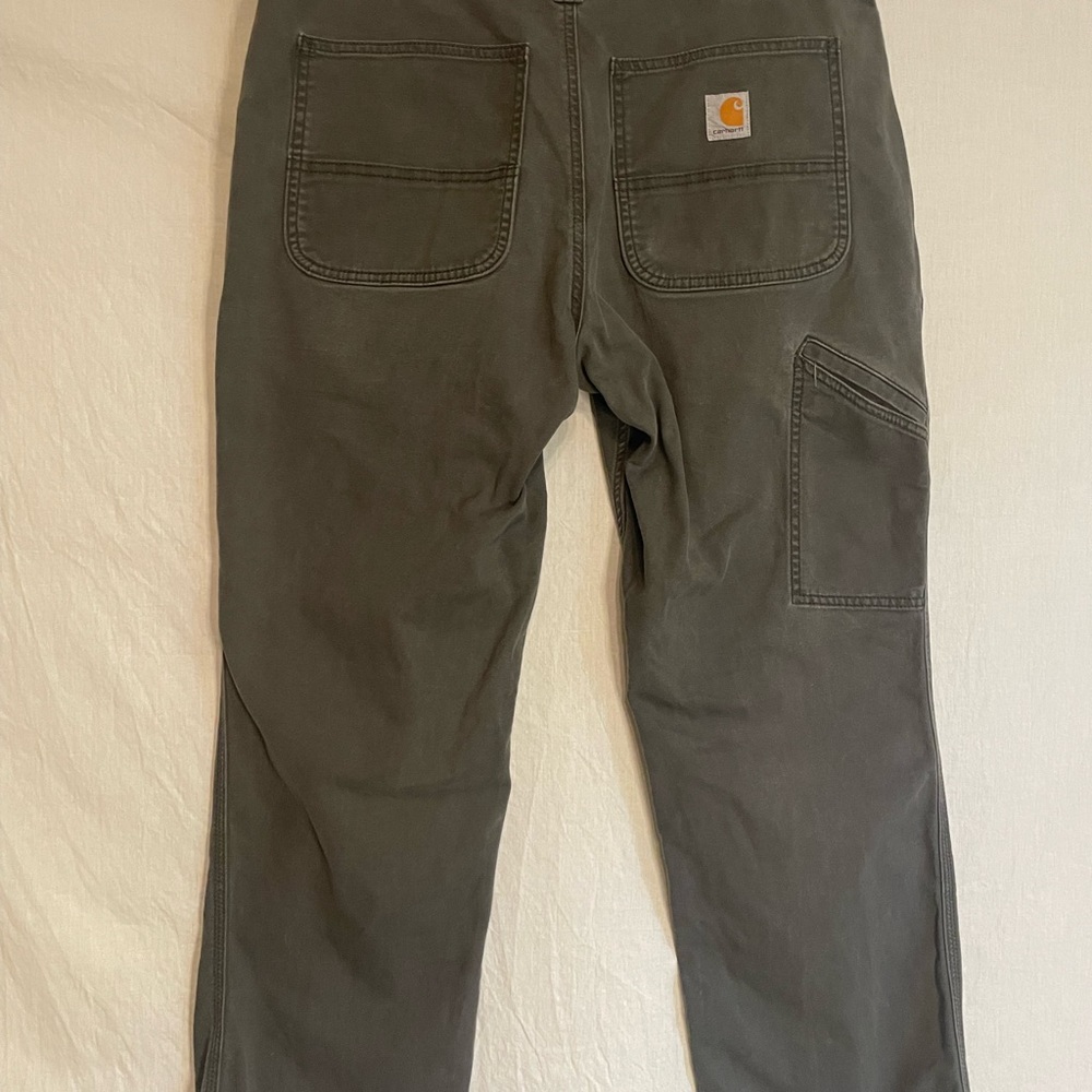 Carhartt relaxed fit work pants 34 x 30